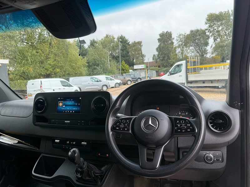 Mercedes-Benz 315 2.0 CDI Progressive L3 LWB PANEL VAN