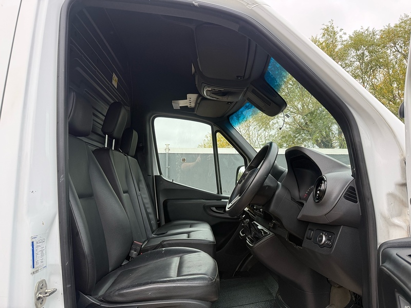 Mercedes-Benz 315 2.0 CDI Progressive L3 LWB PANEL VAN