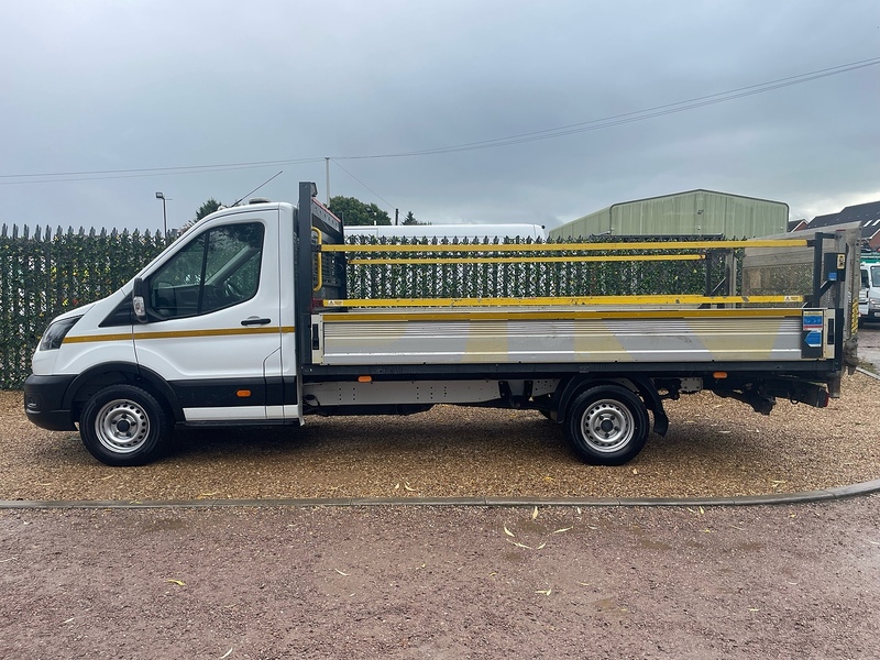 Ford 350 2.0 EcoBlue Leader XLWB L4 14FT DROPSIDE TAIL LIFT TRAFFIC MANAGEMENT SPEC