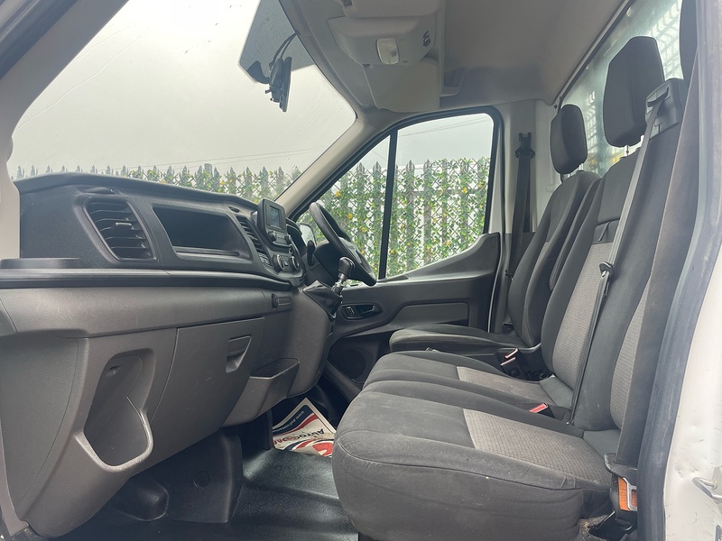 Ford 350 2.0 EcoBlue Leader XLWB L4 14FT DROPSIDE TAIL LIFT TRAFFIC MANAGEMENT SPEC