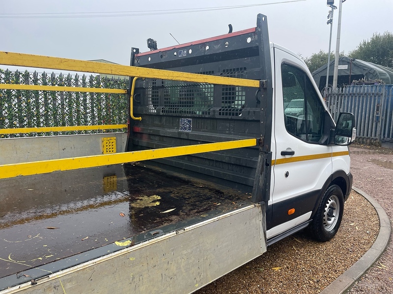 Ford 350 2.0 EcoBlue Leader XLWB L4 14FT DROPSIDE TAIL LIFT TRAFFIC MANAGEMENT SPEC