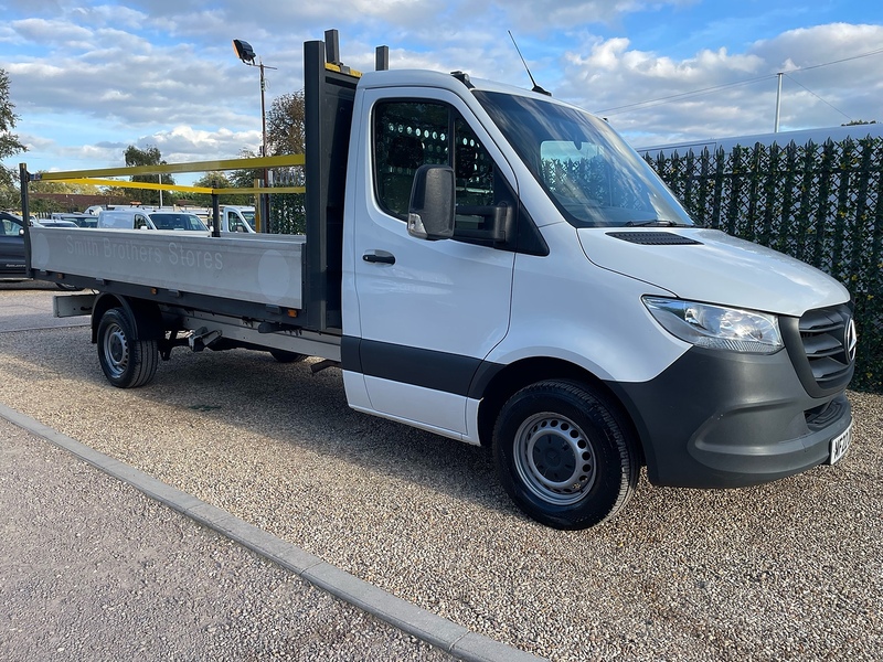Mercedes-Benz 315 2.0 CDI Progressive L3 LWB DROPSIDE - AUTOMATIC