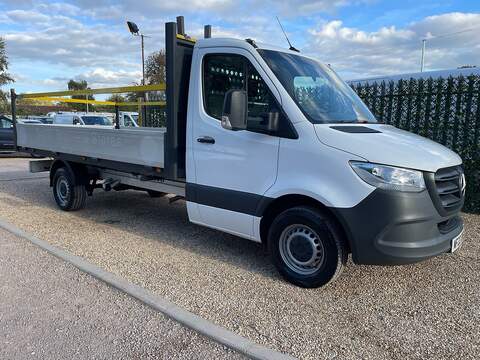315 2.0 CDI Progressive L3 LWB DROPSIDE - AUTOMATIC