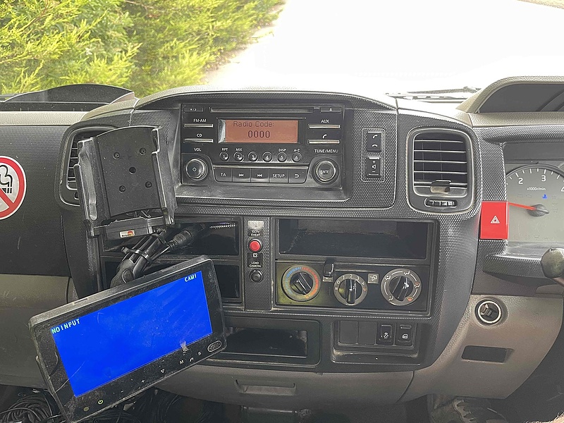 Nissan 35.14 2.5 dCi MWB S/C TIPPER DRW