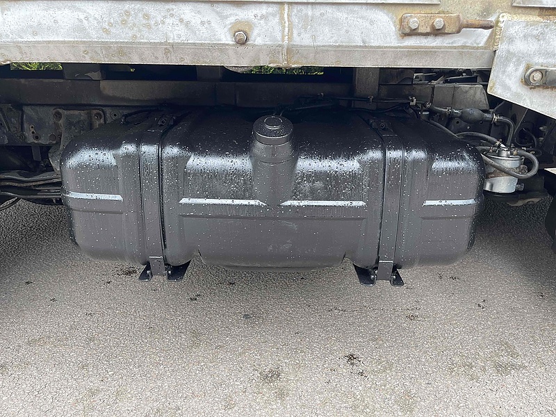 Nissan 35.14 2.5 dCi MWB S/C TIPPER DRW