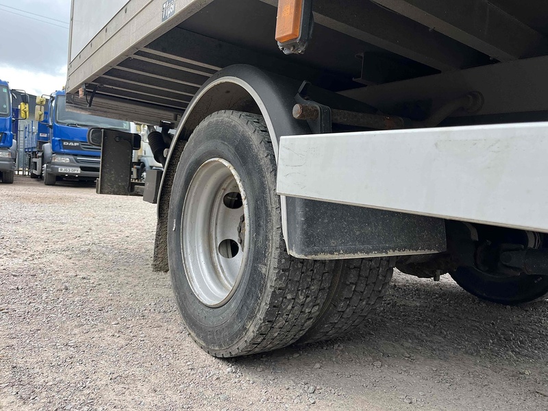DAF Box Lorry With Taillift 4.5 2dr Box Lorry Automatic Diesel