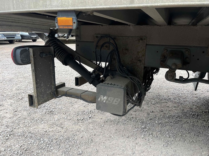 DAF Box Lorry With Taillift 4.5 2dr Box Lorry Automatic Diesel