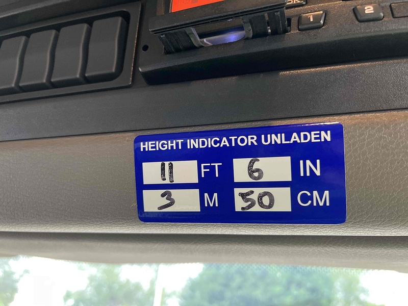 DAF Box Lorry With Taillift 4.5 2dr Box Lorry Automatic Diesel