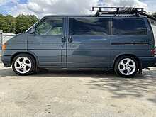 Volkswagen Transporter Bus 12 Lwb 81Pa - U5016