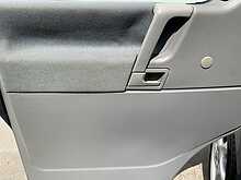 Volkswagen Transporter Bus 12 Lwb 81Pa - U5016