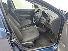 Dacia Sandero 1.0 SCe Essential Euro 6 5dr - U5241