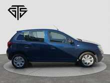 Dacia Sandero 1.0 SCe Essential Euro 6 5dr - U5241