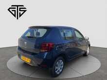 Dacia Sandero 1.0 SCe Essential Euro 6 5dr - U5241