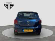 Dacia Sandero 1.0 SCe Essential Euro 6 5dr - U5241