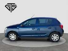 Dacia Sandero 1.0 SCe Essential Euro 6 5dr - U5241