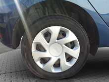 Dacia Sandero 1.0 SCe Essential Euro 6 5dr - U5241