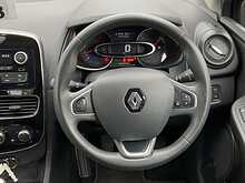 Renault Clio DCI 90 - U5528