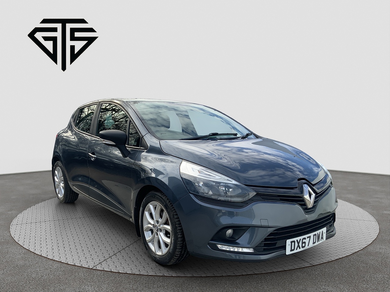 Renault Clio DCI 90 - U5528
