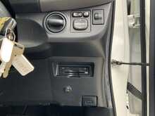 Toyota Yaris Vvt-I Icon M-Drive S - U5950