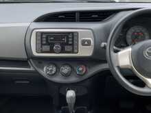 Toyota Yaris Vvt-I Icon M-Drive S - U5950