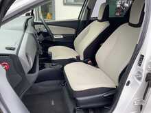 Toyota Yaris Vvt-I Icon M-Drive S - U5950