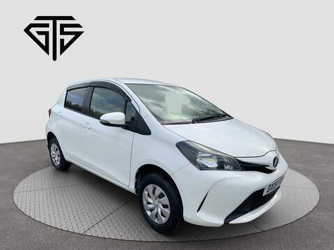 Toyota Yaris VVT-h T4 1.8 5dr Hatchback Automatic Petrol Hybrid