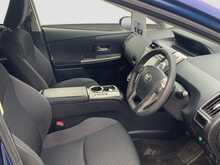 Toyota Prius Plus Icon - U5967