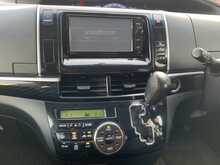 Toyota Estima Aeras - U5970