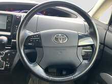 Toyota Estima Aeras - U5970