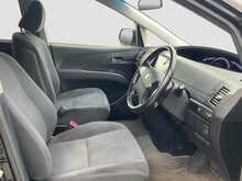 Toyota Estima Aeras - U5970