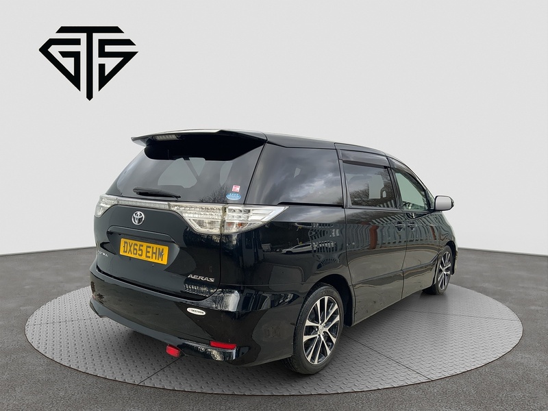 Toyota Estima Aeras - U5970