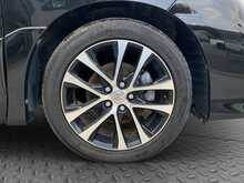 Toyota Estima Aeras - U5970