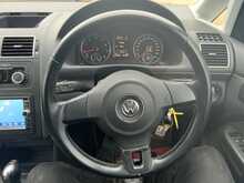 Volkswagen Touran Match Tsi - U6038