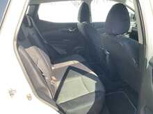 Nissan Qashqai DIG-T Acenta - U6103