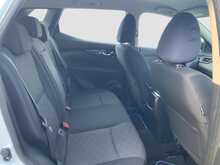 Nissan Qashqai DIG-T Acenta - U6103