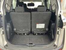 Toyota Sienta G - U6172