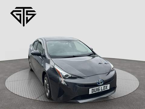 Toyota Prius 40kWh N-Connecta Hatchback 5dr Electric Auto (150 ps)