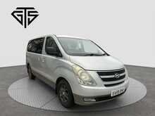 Hyundai i800
