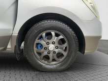 Hyundai i800 CRDi Style - U6207