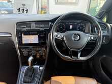 Volkswagen Golf TSI - U6217