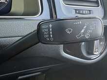 Volkswagen Golf TSI - U6217