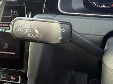 Volkswagen Golf TSI - U6217