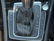 Volkswagen Golf TSI - U6217