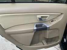 Volvo XC90 D5 Executive - U6412