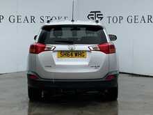 Toyota RAV4 D-4D Invincible - U6413