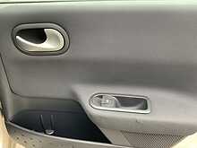 Renault Megane VVT Dynamique - U6488