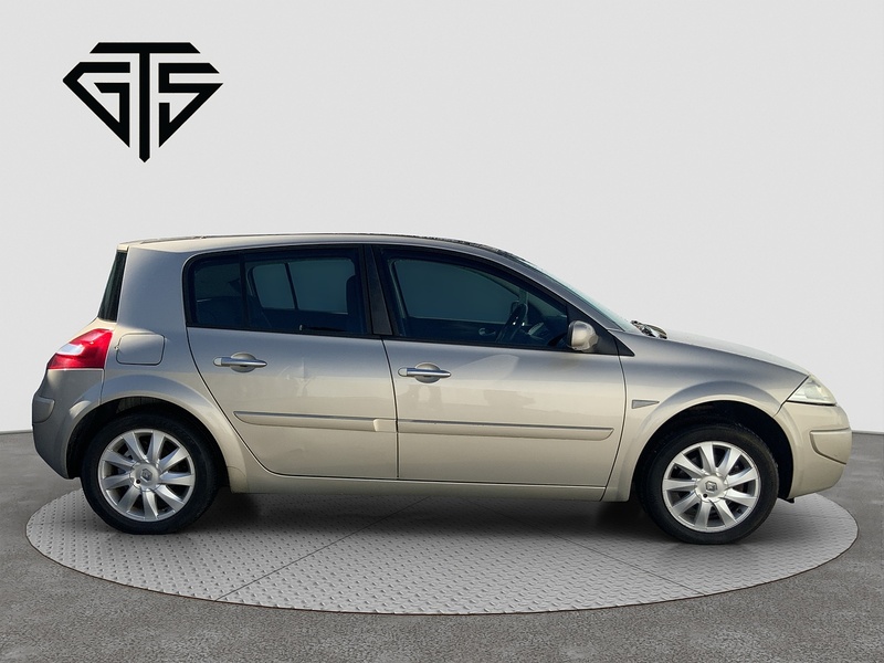 Renault Megane VVT Dynamique - U6488