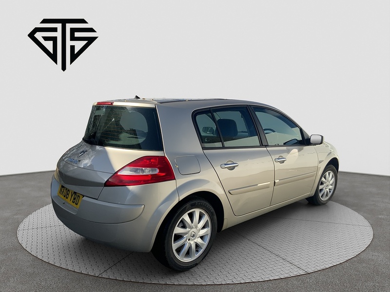 Renault Megane VVT Dynamique - U6488