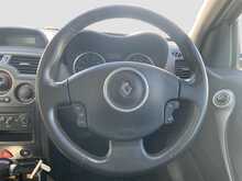 Renault Megane VVT Dynamique - U6488