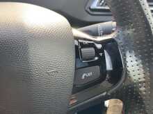 Peugeot 308 BlueHDi GT Line - U6490